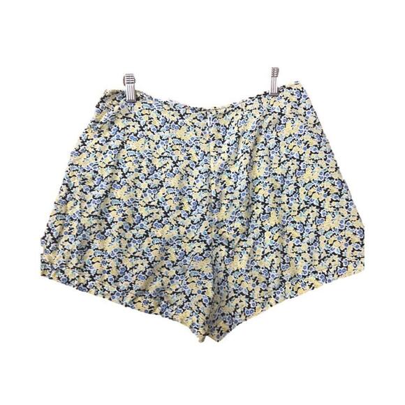EQUIPMENT FEMME FLORAL SILK SHORT SIZE M - Picture 2 of 5